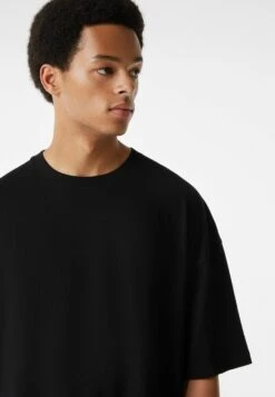 BERSHKA 2 PACK - T-shirt Print -Herenkleding Verkoopwinkel 0d9a3e015e154aee9ae73d68cb494cca