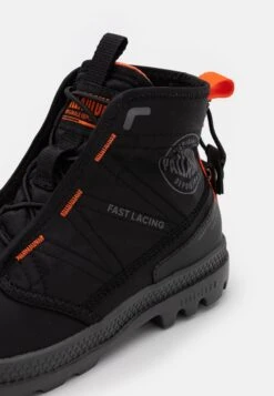 Palladium PAMPA TRAVEL LITE UNISEX - Veterboots -Herenkleding Verkoopwinkel 10cfa4fcfd404d4893b65e6c8101c5df