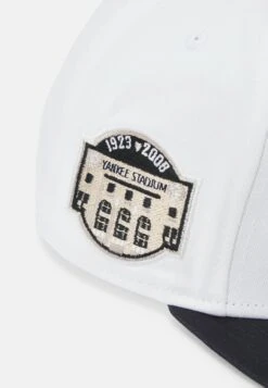 NEW ERA WHITE CROWN PATCHES FIFYI® - Pet -Herenkleding Verkoopwinkel 16bb007028364678baced0123d82f49b