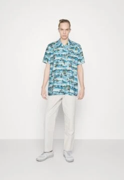 KnowledgeCotton Apparel BOXED FIT SHORT SLEEVED LIGHT VEGAN - Overhemd -Herenkleding Verkoopwinkel 2f2b138ac4454bee91a47830d66e7370