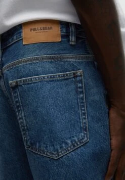 PULL & BEAR Straight Leg Jeans -Herenkleding Verkoopwinkel 3656466e88754059b59a282f9cb79365