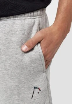 SENSE - Trainingsbroek -Herenkleding Verkoopwinkel 3a4e3605aded4e8c8a8a4847de26d0f5