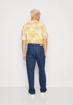 SAMSØE SAMSØE EDDIE - Straight Leg Jeans -Herenkleding Verkoopwinkel 3b7b669289c042af8d1bbf4e9b080f31
