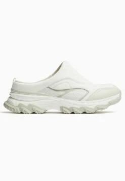 BERSHKA STYLE - Sneakers Laag -Herenkleding Verkoopwinkel 4330b996ca8a46fe8e5ea23e10f6766e