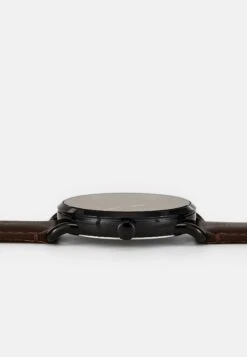 Fossil COPELAND - Horloge -Herenkleding Verkoopwinkel 4b2d4c982eea466aa1f906748f721a41