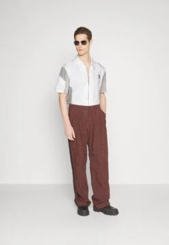 KOCHÉ UNISEX - Overhemd -Herenkleding Verkoopwinkel 6e4a87283d134a26a5718cd76dfae4d5