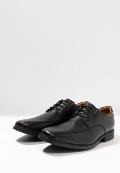 Clarks TILDEN - Veterschoenen -Herenkleding Verkoopwinkel 7a013bc20c034aac9634090ae84caf3b
