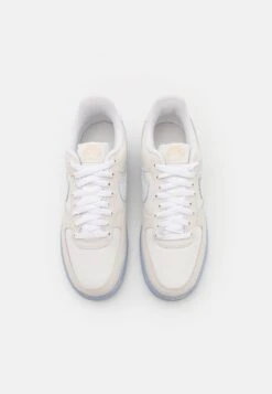 Nike Sportswear AIR FORCE 1 07 - Sneakers Laag -Herenkleding Verkoopwinkel 7c91ae9f3a6e474b906571b7bca0fb36