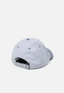 Wood Wood UNISEX - Pet