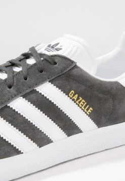 Adidas Originals GAZELLE UNISEX - Sneakers Laag 11 Adidas Originals GAZELLE UNISEX - Sneakers Laag -Herenkleding Verkoopwinkel 9d132d75b3b84e69ba8798e2dd63ff90