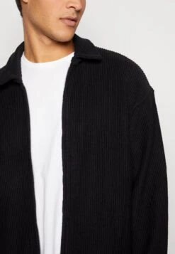 WEEKDAY UNISEX CHRISTOFFER ZIPPED CARDIGAN - Vest -Herenkleding Verkoopwinkel a07e8acc2a6b411cae303d0e4b8c1ca9