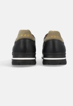 Pantofola D'Oro Sportieve Wandelschoenen -Herenkleding Verkoopwinkel a1a197a8f13a44ed9905d1bc547b5839