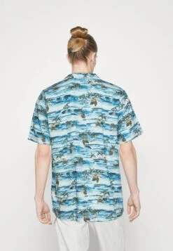 KnowledgeCotton Apparel BOXED FIT SHORT SLEEVED LIGHT VEGAN - Overhemd -Herenkleding Verkoopwinkel aa3e2f4b3d3844058cfdd766f32437dd