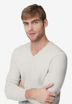 V-AUSSCHNITT AUS ULTRASOFT - Trui -Herenkleding Verkoopwinkel c085884ea02d4196875a606c586a1116