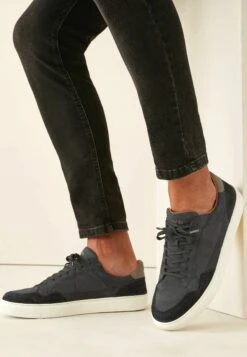 Next JOULES PERFORATED - Sneakers Laag