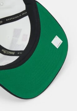 Mitchell & Ness NBA CHICAGO BULLS BACK TO 93 SNAPBACK - Fanartikel -Herenkleding Verkoopwinkel d1a6b6741dc3449494d0e207578a40ee