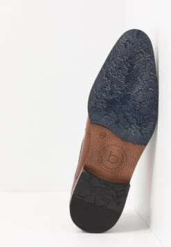 Bugatti LUCAS - Veterschoenen -Herenkleding Verkoopwinkel df97fa8591c0483e844ca9277b8983ba