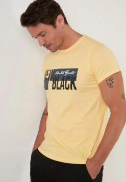 SLIM FIT CREW NECK - T-shirt Print -Herenkleding Verkoopwinkel e827e35a2ad94479a63f23a479b71cd3