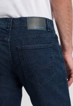 Pierre Cardin FUTUREFLEX LYON RIVET - Straight Leg Jeans -Herenkleding Verkoopwinkel f94b079b5ff74b948f66ddc4318f52e6